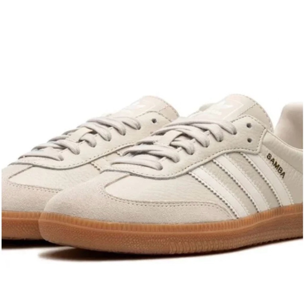 Adidas Samba OG in Aluminum/Chalk White/Wonder Beige